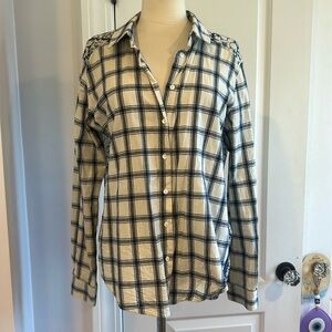 Unique Flannel in perfect condition